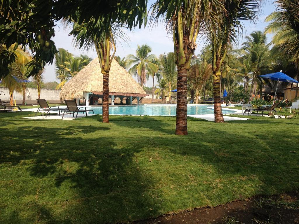 Hotel Cafe Del Sol Monterrico Exterior foto
